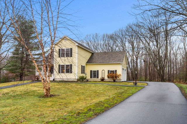 9 Roseberry Lane, Kittery, ME 03904