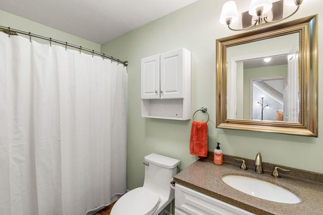 9 Roseberry Lane, Kittery, ME 03904