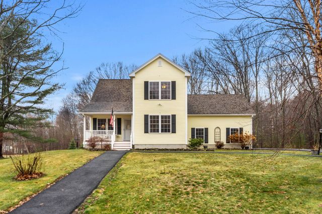 9 Roseberry Lane, Kittery, ME 03904