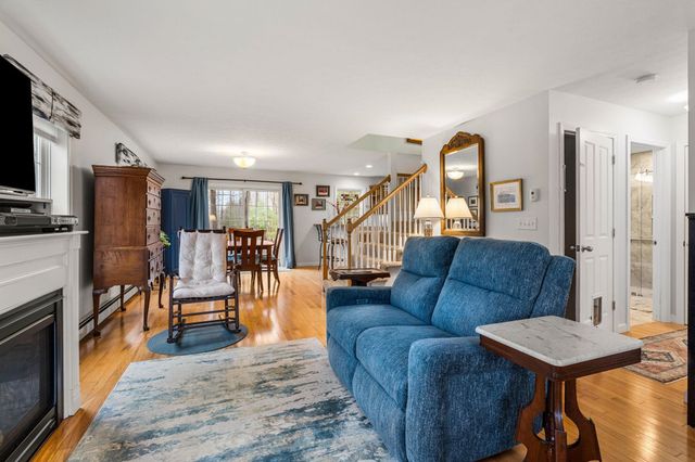9 Roseberry Lane, Kittery, ME 03904