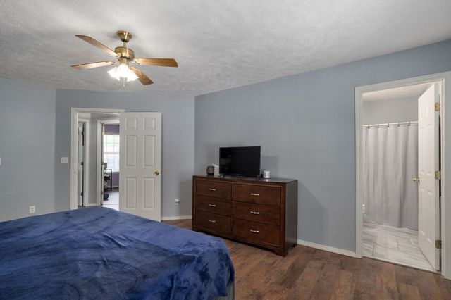 405 Lynn Drive, Clever, MO 65631