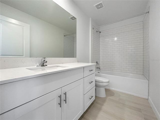 17600 SHIREWOOD WAY, Land O Lakes, FL 34638
