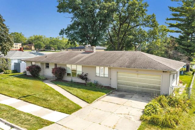 1131 ST AGNES DRIVE, Green Bay, WI 54304