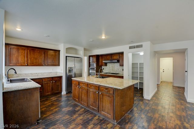 9716 Blazing Star Court, Las Vegas, NV 89117