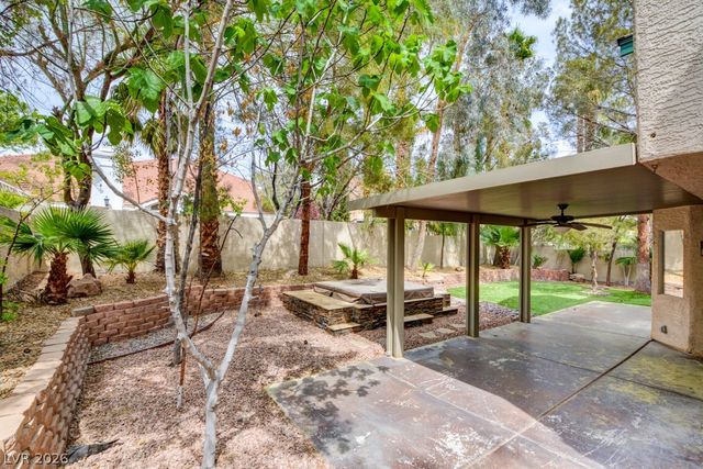 9716 Blazing Star Court, Las Vegas, NV 89117