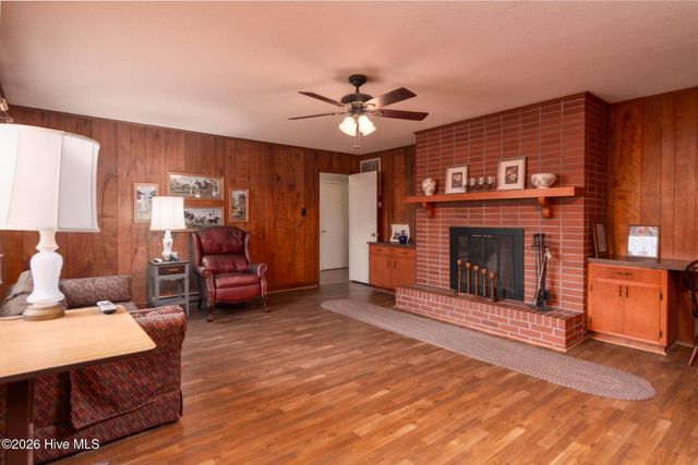 1055 Highway 58 N, Trenton, NC 28585