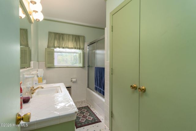 1055 Highway 58 N, Trenton, NC 28585