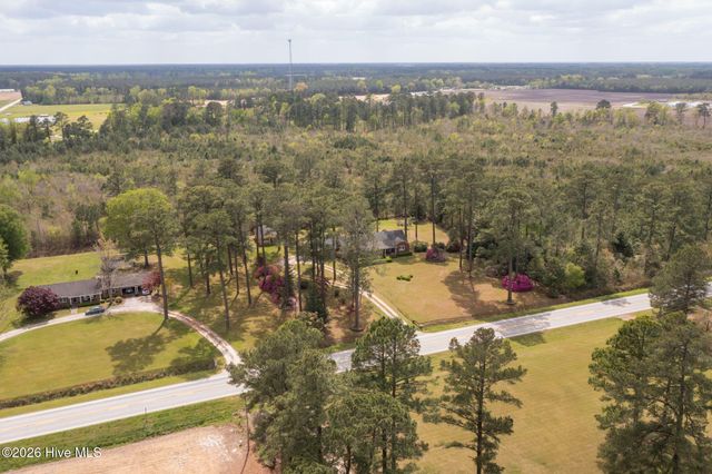 1055 Highway 58 N, Trenton, NC 28585