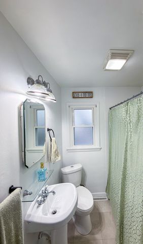 1709 W William Street, Champaign, IL 61821