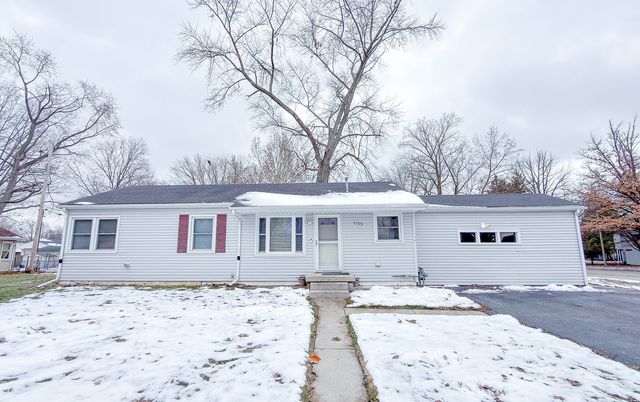 1709 W William Street, Champaign, IL 61821