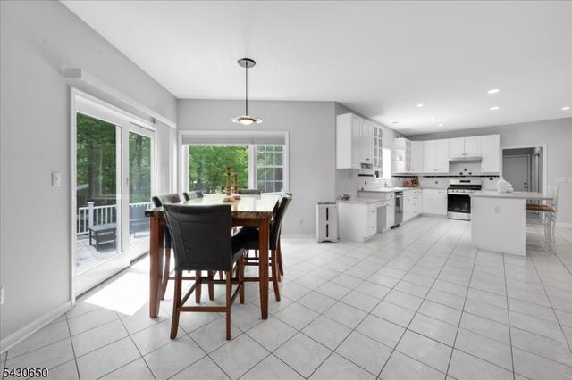1020 Sunset Rdg, Bridgewater Twp., NJ 08807