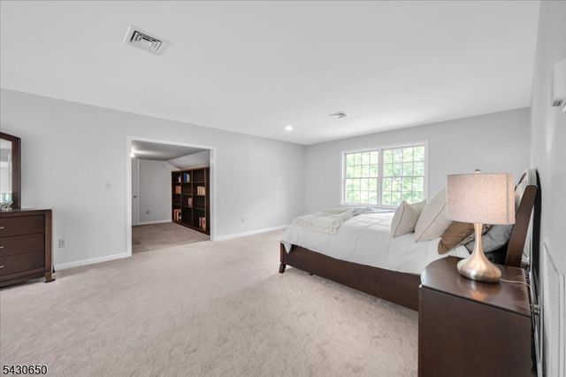 1020 Sunset Rdg, Bridgewater Twp., NJ 08807