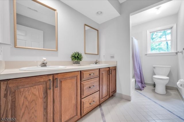 1020 Sunset Rdg, Bridgewater Twp., NJ 08807