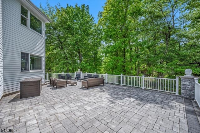 1020 Sunset Rdg, Bridgewater Twp., NJ 08807
