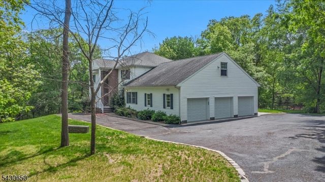 1020 Sunset Rdg, Bridgewater Twp., NJ 08807