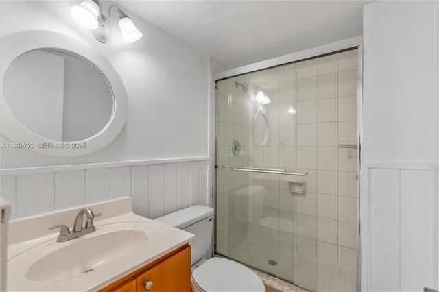 7135 Collins Ave 613, Miami Beach, FL 33141