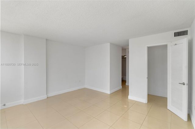 7135 Collins Ave 613, Miami Beach, FL 33141
