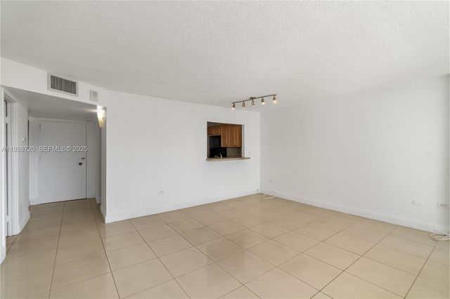 7135 Collins Ave 613, Miami Beach, FL 33141