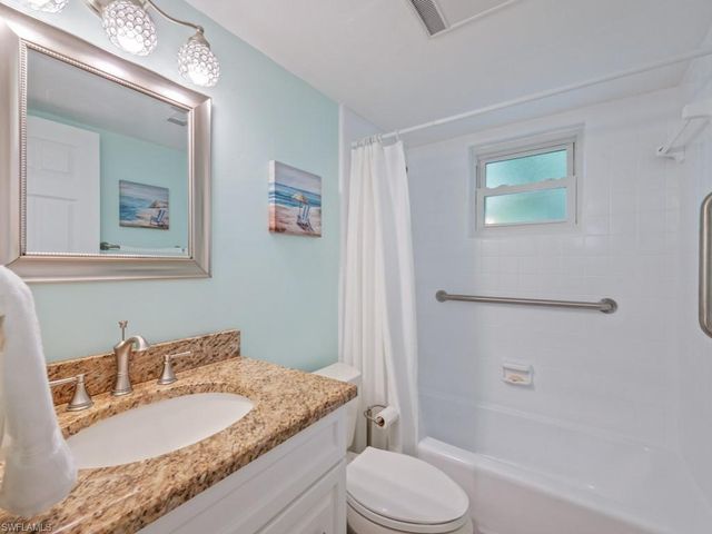 940 3rd ST S # 104, Naples, FL 34102