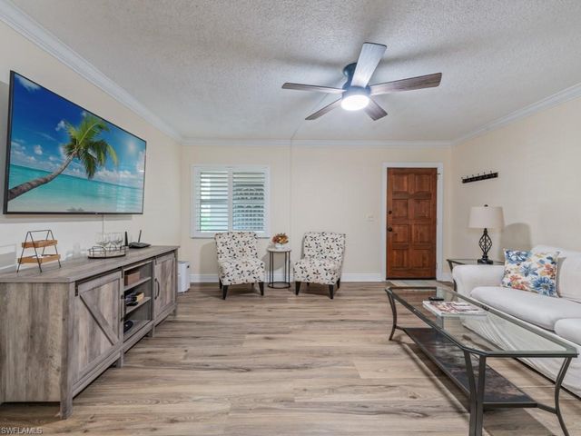 940 3rd ST S # 104, Naples, FL 34102