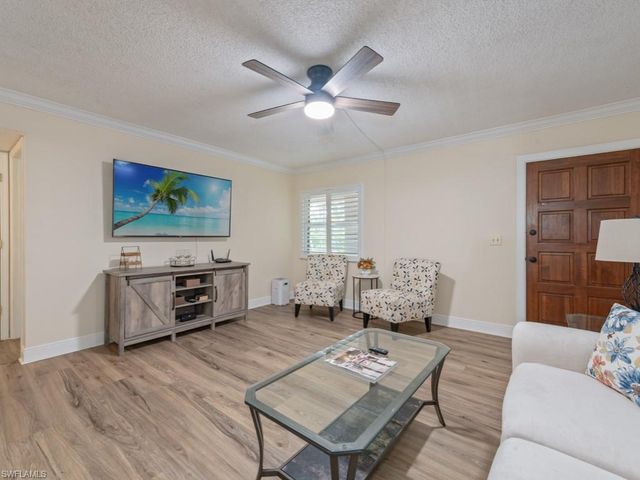 940 3rd ST S # 104, Naples, FL 34102