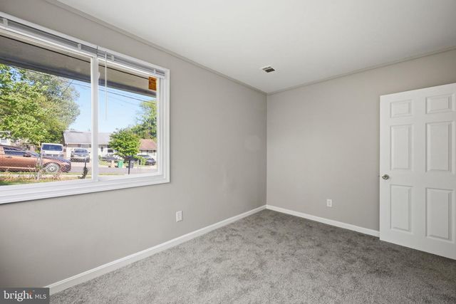 2306 TUEMMLER AVE, Landover, MD 20785