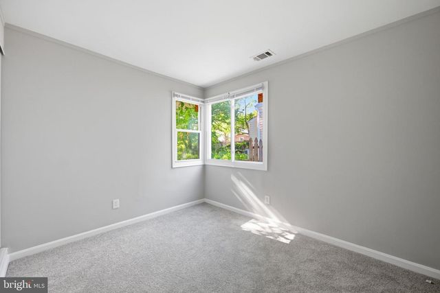 2306 TUEMMLER AVE, Landover, MD 20785