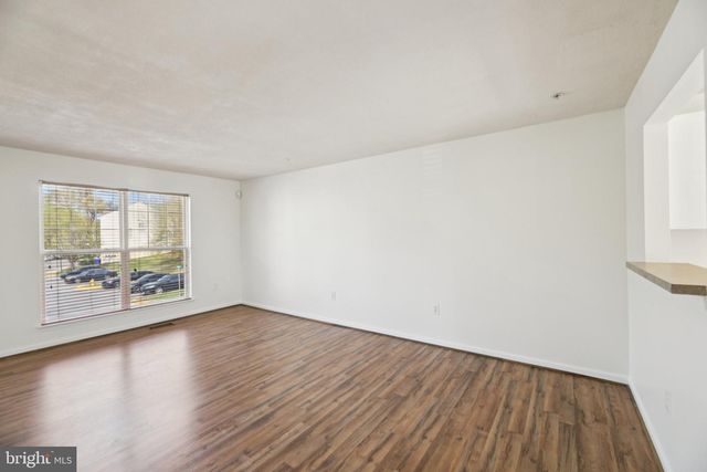 8421 GAUNTLET PL, White Plains, MD 20695