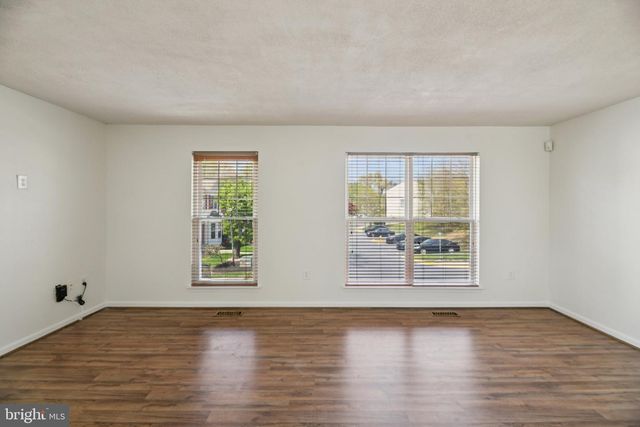 8421 GAUNTLET PL, White Plains, MD 20695