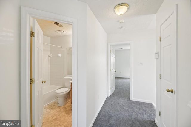 8421 GAUNTLET PL, White Plains, MD 20695