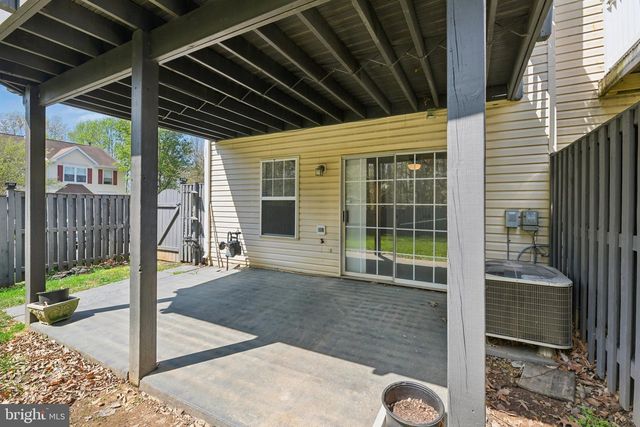 8421 GAUNTLET PL, White Plains, MD 20695