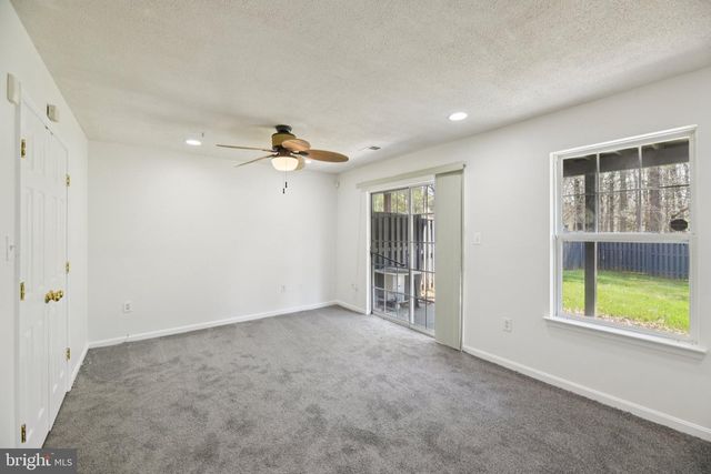 8421 GAUNTLET PL, White Plains, MD 20695