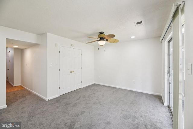 8421 GAUNTLET PL, White Plains, MD 20695