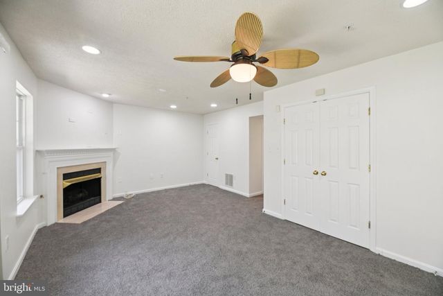 8421 GAUNTLET PL, White Plains, MD 20695