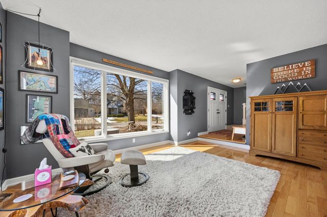 5500 Yorktown Lane N, Plymouth, MN 55442