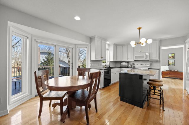 5500 Yorktown Lane N, Plymouth, MN 55442