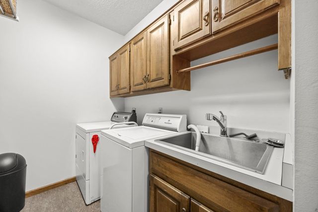 5500 Yorktown Lane N, Plymouth, MN 55442