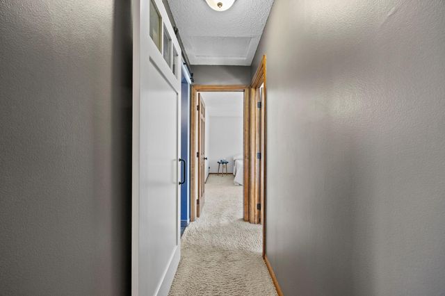 5500 Yorktown Lane N, Plymouth, MN 55442