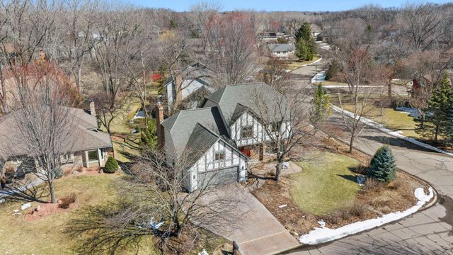 5500 Yorktown Lane N, Plymouth, MN 55442