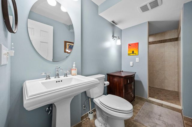 5500 Yorktown Lane N, Plymouth, MN 55442