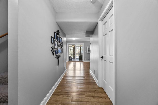 5500 Yorktown Lane N, Plymouth, MN 55442