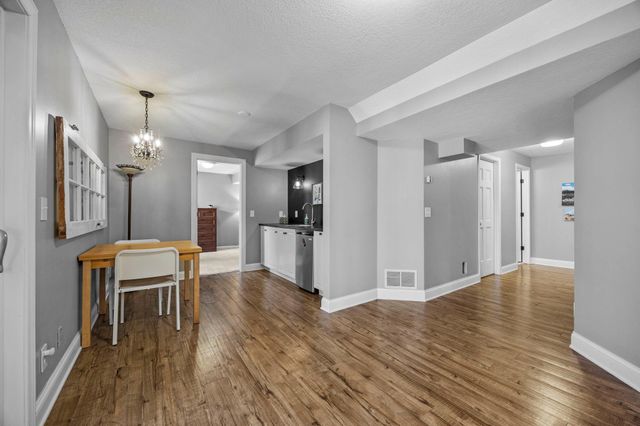 5500 Yorktown Lane N, Plymouth, MN 55442