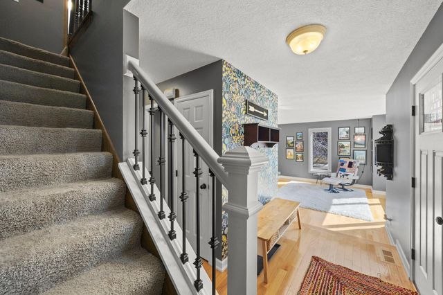 5500 Yorktown Lane N, Plymouth, MN 55442