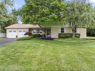 174 Bar Harbor Road, Freehold, NJ 07728