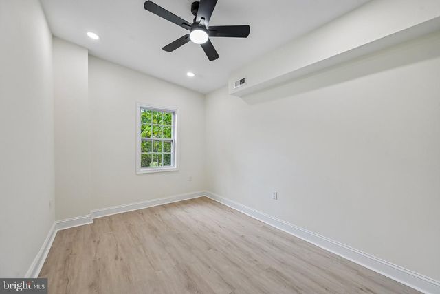 24 N GILMOR ST, Baltimore, MD 21223