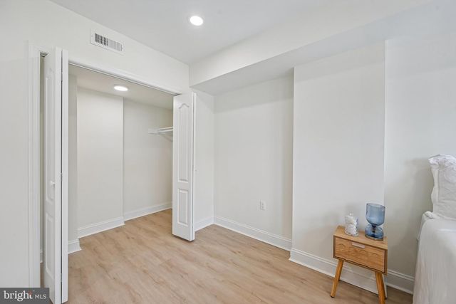 24 N GILMOR ST, Baltimore, MD 21223