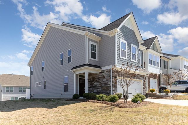 1243 Pebble Grove Drive 442, Clover, SC 29710
