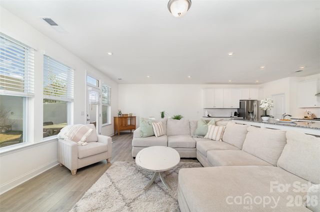 1243 Pebble Grove Drive 442, Clover, SC 29710