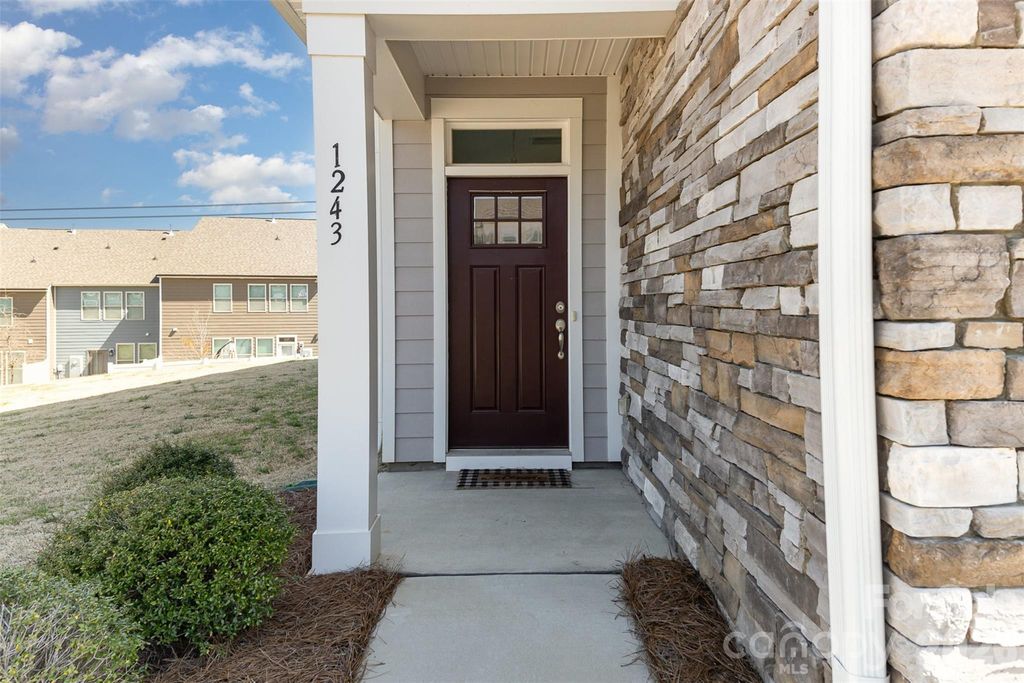 1243 Pebble Grove Drive 442, Clover, SC 29710