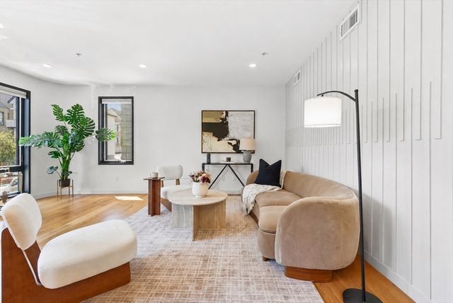 187-191 Condor St 5, Boston, MA 02128